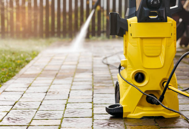 Best Driveway Pressure Washing  in North Braddock, PA